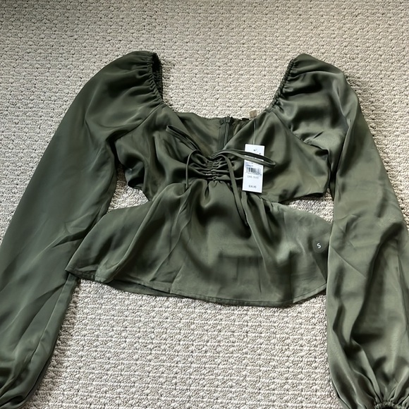 Pacsun LA HEARTS Olive Green Satin Cut-out Long Sleeve Ruched Top Small - Picture 3 of 7